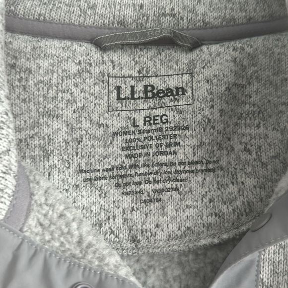 LL Bean Pullover - Picture 3 of 4